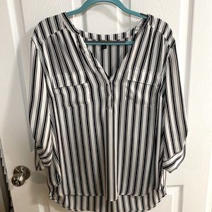 Torrid size 2 Georgette Blouse